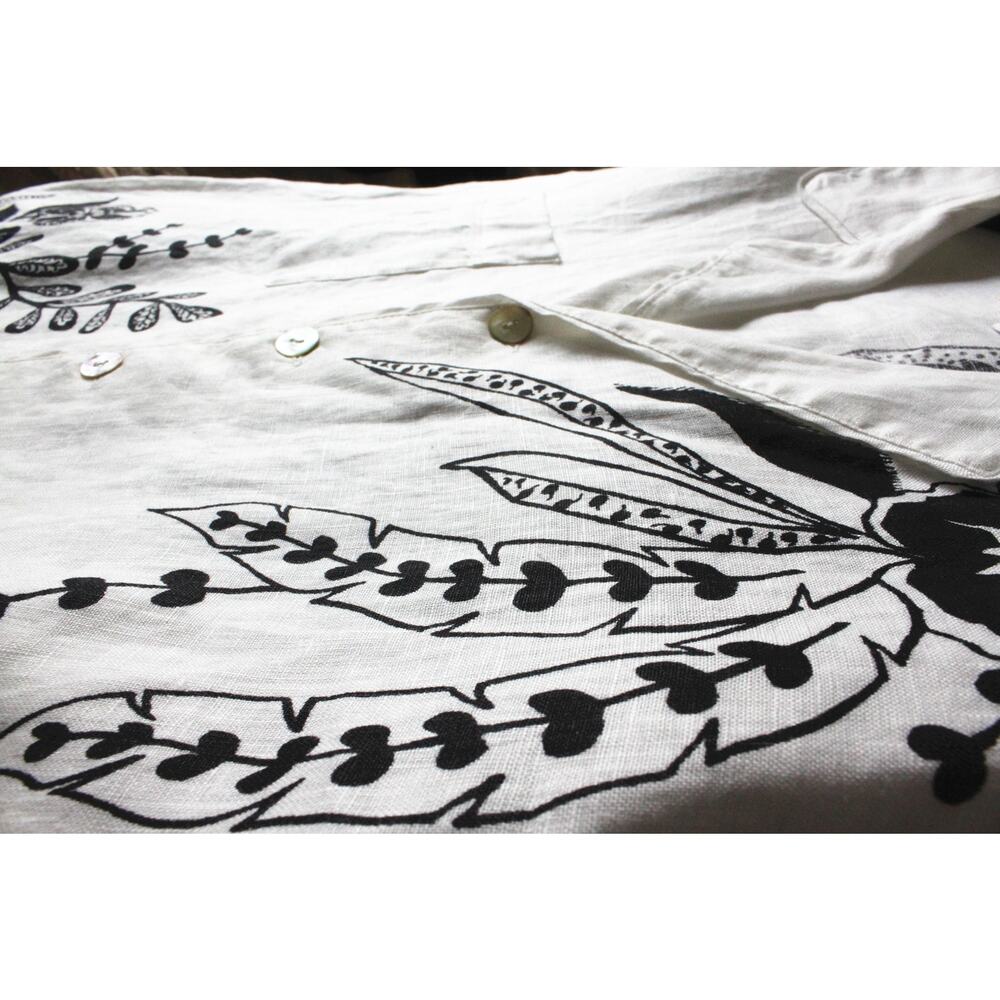 New Johnny Was Linen Camp Shirt, Size L - Picture 8 of 10